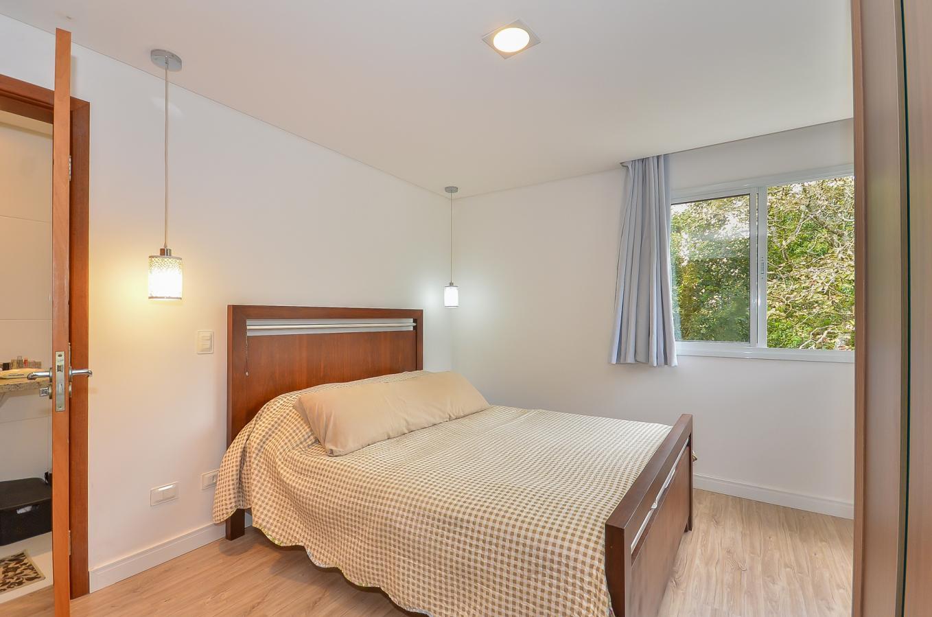 Casa, 3 quartos, 236 m² - Foto 13