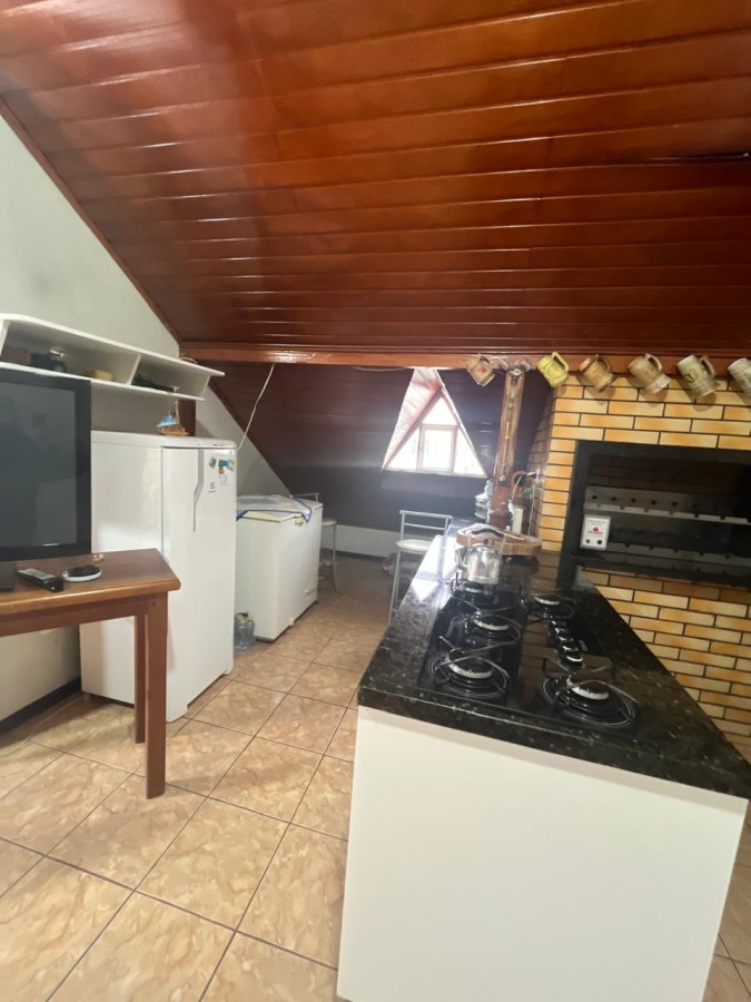 Casa, 2 quartos, 221 m² - Foto 10