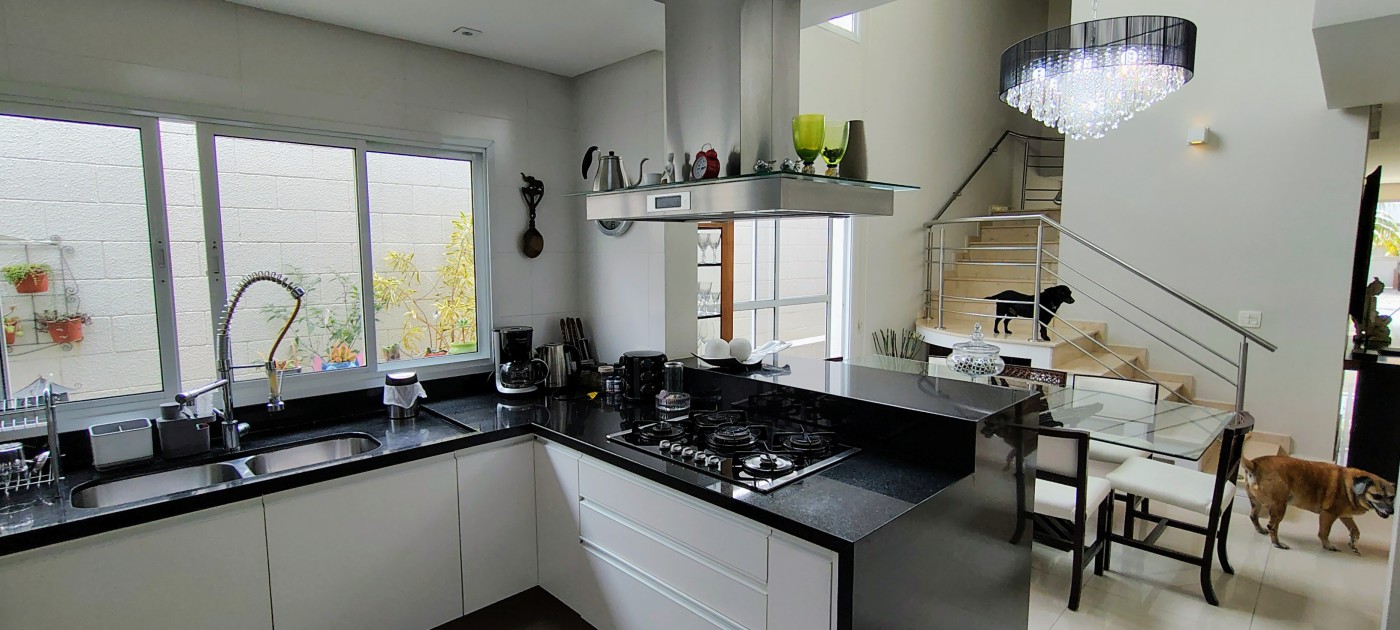 Casa, 4 quartos, 315 m² - Foto 33